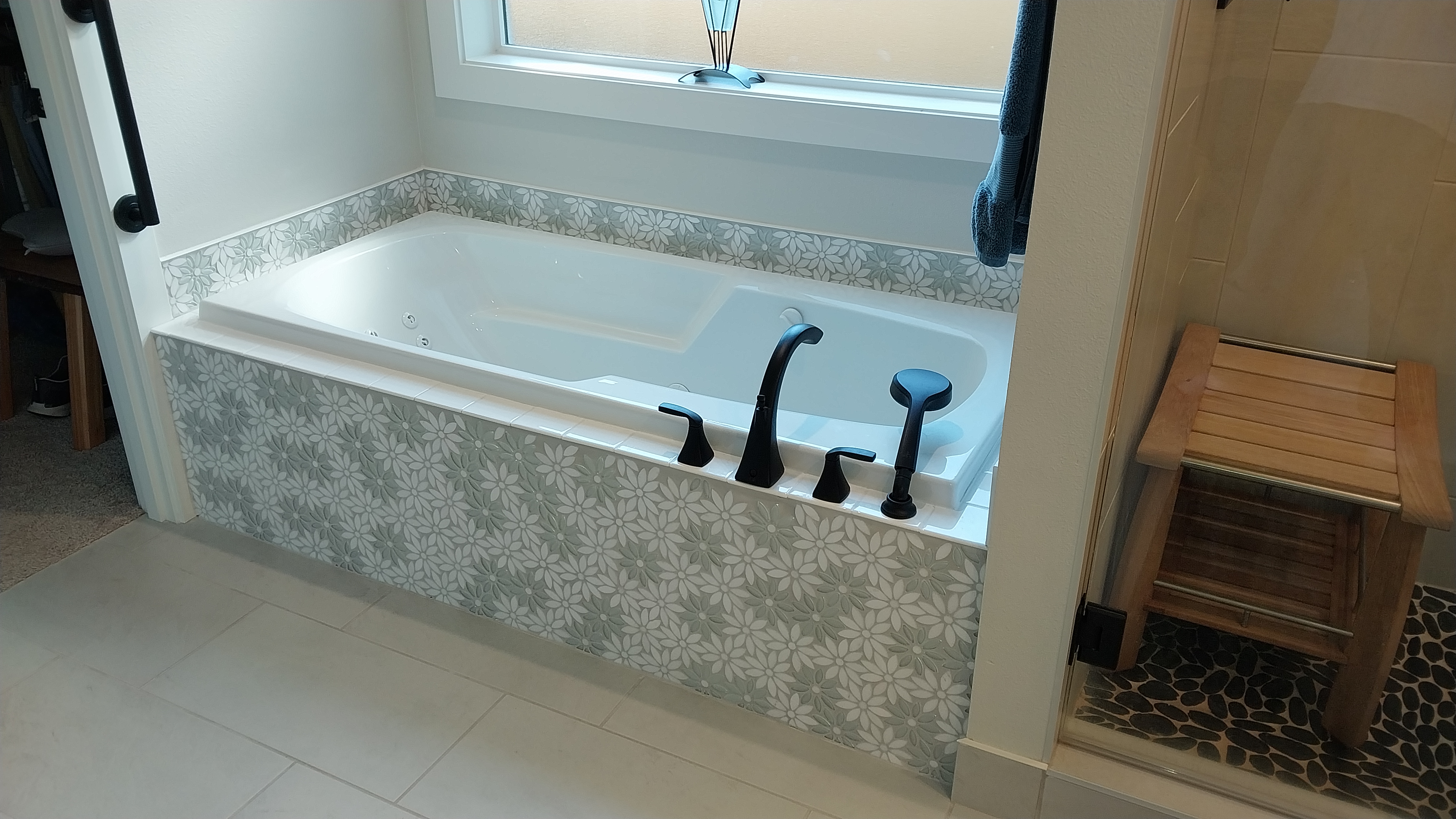 Bathroom Kitchen Tile General Contractor Remodel Silverton, Oregon, Salem, Eugene, Portland